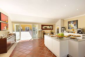 Dolce by Wyndham CampoReal Lisboa