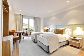 Dolce by Wyndham CampoReal Lisboa