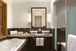 Dolce by Wyndham CampoReal Lisboa