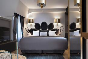 Hotel Lumen Paris Louvre