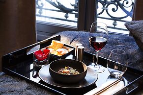 Hotel Lumen Paris Louvre