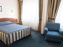 Maxima Slavia Hotel