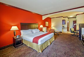 Holiday Inn Express Hotel & Suites Terrell by IHG