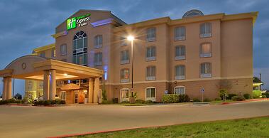 Holiday Inn Express Hotel & Suites Terrell by IHG