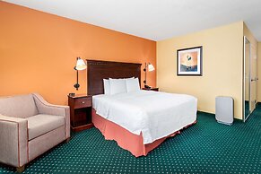 Hampton Inn & Suites Sacramento-Elk Grove Laguna I-5