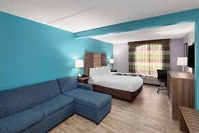La Quinta Inn & Suites by Wyndham Sevierville / Kodak