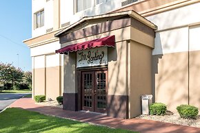 Ramada by Wyndham Birmingham Airport