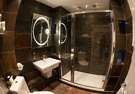 Best Western Plus Centurion Hotel