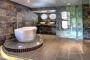 Best Western Plus Centurion Hotel