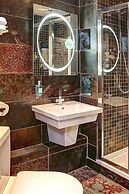 Best Western Plus Centurion Hotel