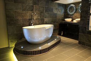 Best Western Plus Centurion Hotel