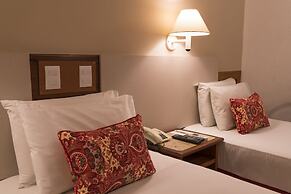 Oft Tamandare Plaza Hotel