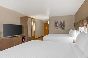 Best Western Plus McCall Lodge & Suites