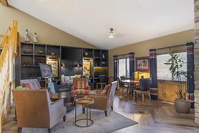 Best Western Plus McCall Lodge & Suites