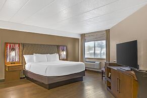 Best Western Plus McCall Lodge & Suites