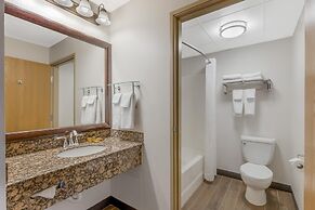 Best Western Plus McCall Lodge & Suites