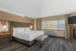 Best Western Plus McCall Lodge & Suites
