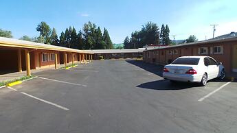 Relax Inn of Yreka