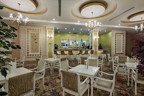 Crystal Tat Beach Golf Resort & Spa - All Inclusive