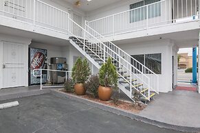 Motel 6 Norwalk, CA