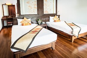 Alpina Phuket Nalina Resort & Spa