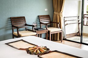 Alpina Phuket Nalina Resort & Spa