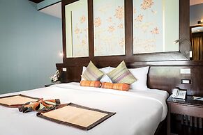 Alpina Phuket Nalina Resort & Spa