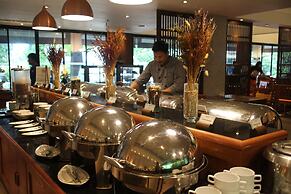 Alpina Phuket Nalina Resort & Spa