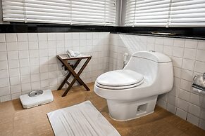 Alpina Phuket Nalina Resort & Spa