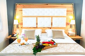 Acrotel Athena Pallas