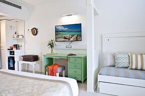 Acrotel Athena Pallas