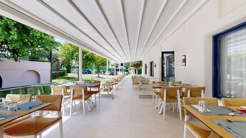 Acrotel Athena Pallas