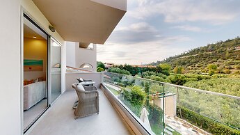 Acrotel Athena Pallas