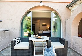 Acrotel Athena Pallas