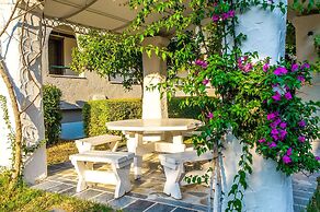 Acrotel Athena Pallas