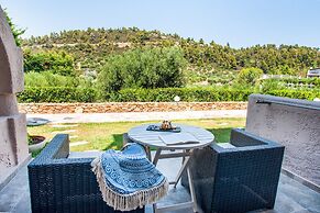 Acrotel Athena Pallas