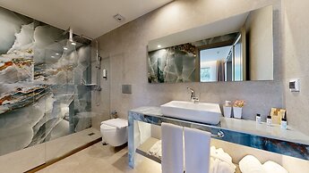 Acrotel Athena Pallas