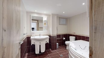 Acrotel Athena Pallas