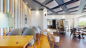 Acrotel Athena Pallas