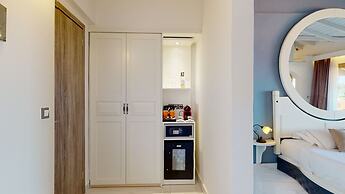 Acrotel Athena Pallas