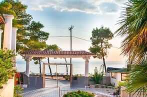 Acrotel Athena Pallas