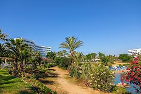 Crystal Springs Beach Hotel