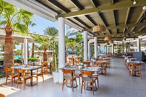 Crystal Springs Beach Hotel