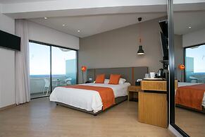 Crystal Springs Beach Hotel