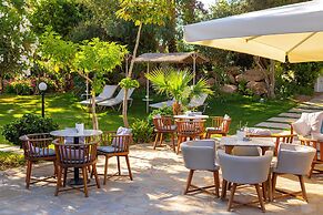 Crystal Springs Beach Hotel