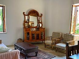 Porfyrios Country House