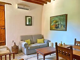 Porfyrios Country House