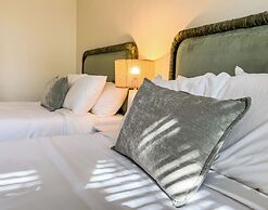 Ocean Lodge
