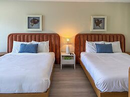 Ocean Lodge