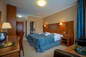 Farmona Hotel Business & Spa